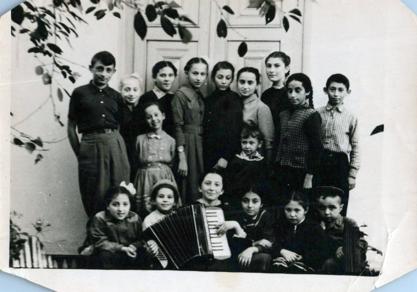 Neighborhood kids. There are bunch of Tolpins in this picture. I am the youngest one in the picture